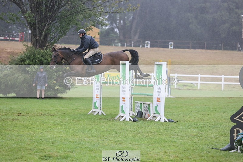 250830A-161555-07442 - Cls 17 Snr Foxhunter