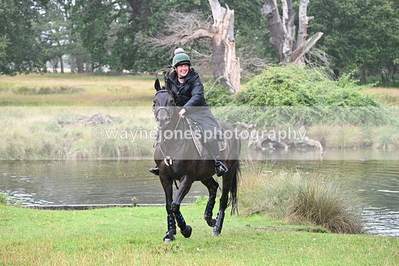 WJ7_9019 - Time at Water 11:53 to 12:23