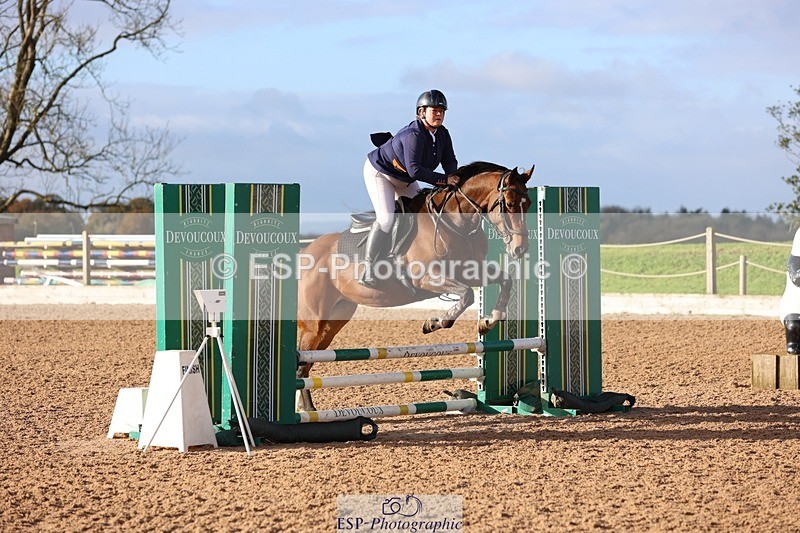 251025-100436-00784 - Cls 21+22 Club and Schools 60cm