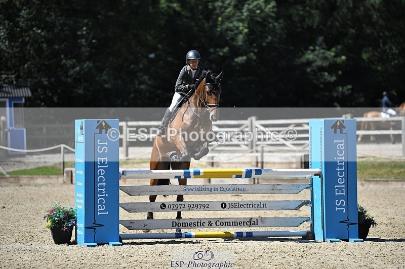 230707-113237-07236 - Cls 16 Newcomers & 1.10m Open