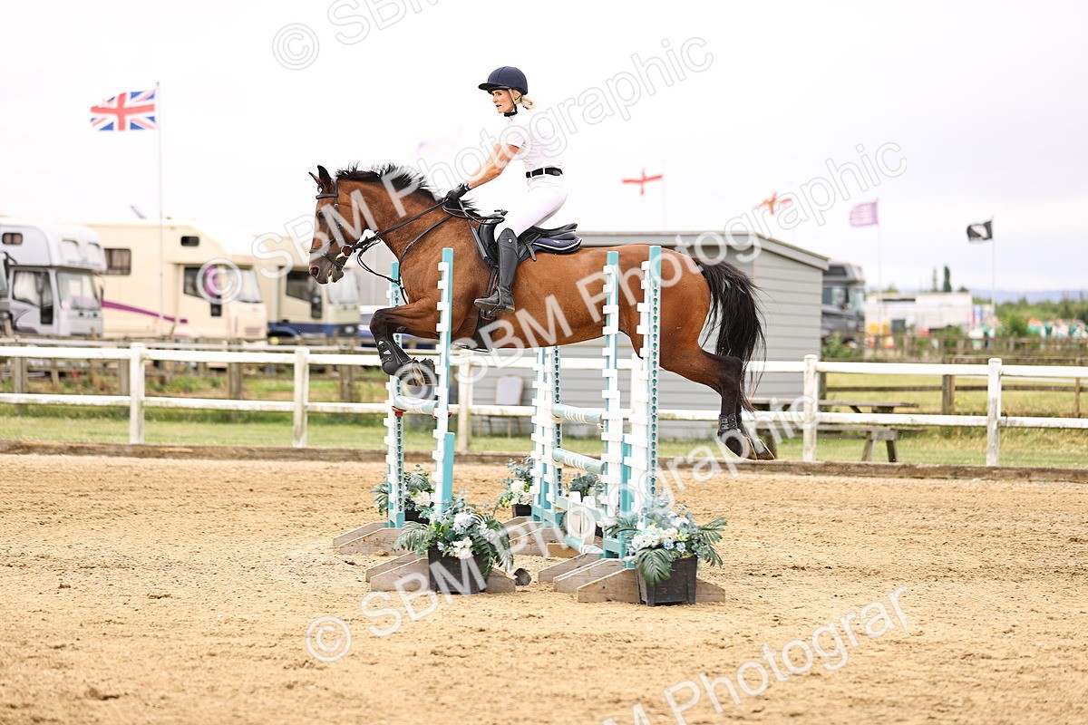 SBM_003200 - Class 21 - Senior Newcomers - 1.10m