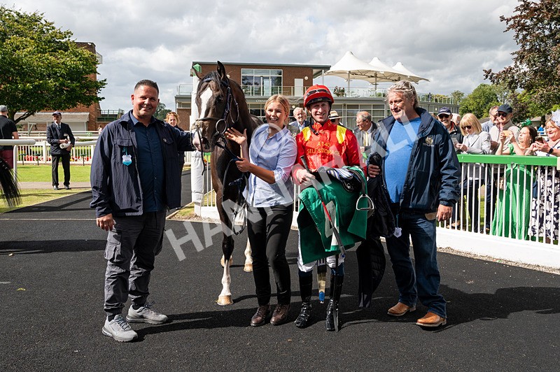 090824-Race 4-Law Of Average-1746 - Race 4