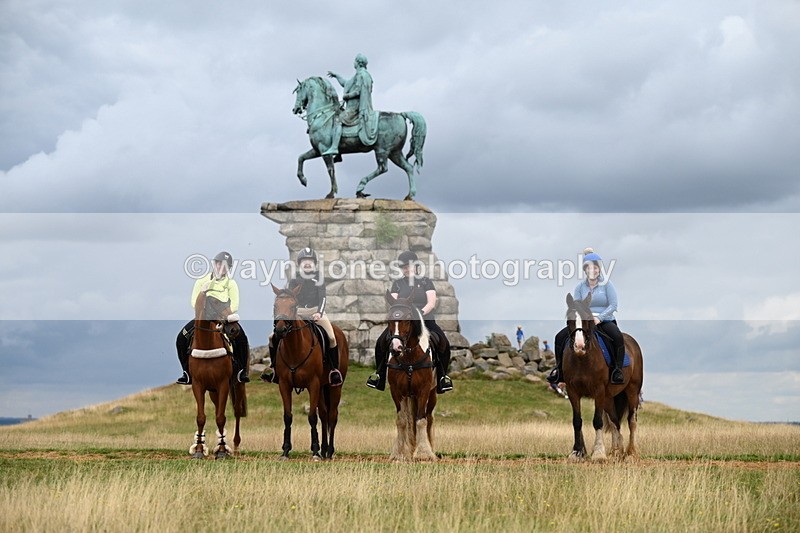 DSC_4836 - Time at Statue 11:10 to 11:42