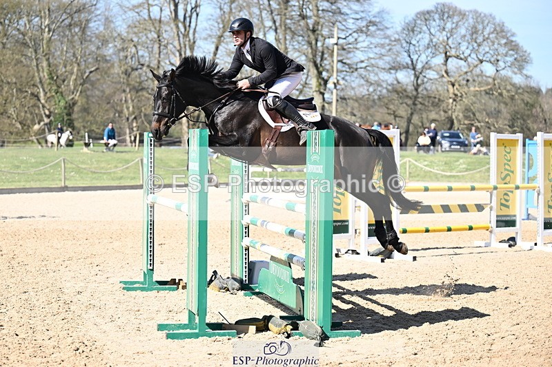 260321A-131044-00722 - 5 Newcomers 1m 10