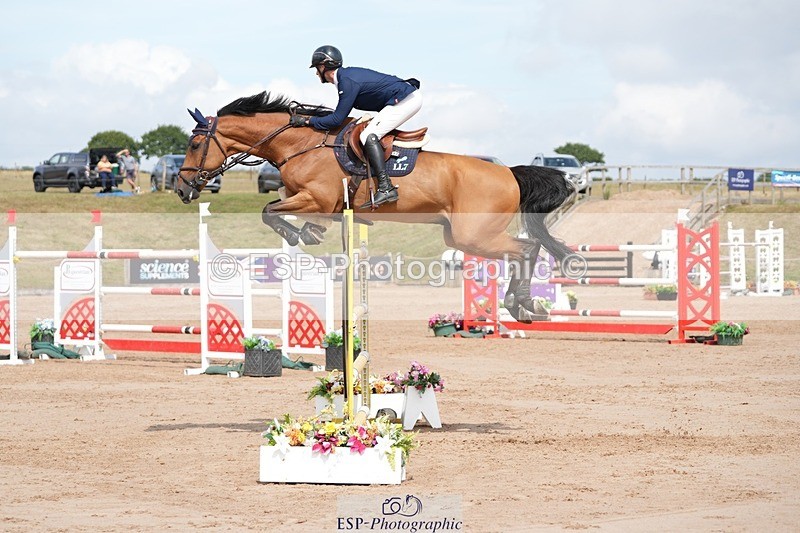 250718-154612-12252 - Cls 6, 3 Star Big Tour LR Qualifier Start til Break