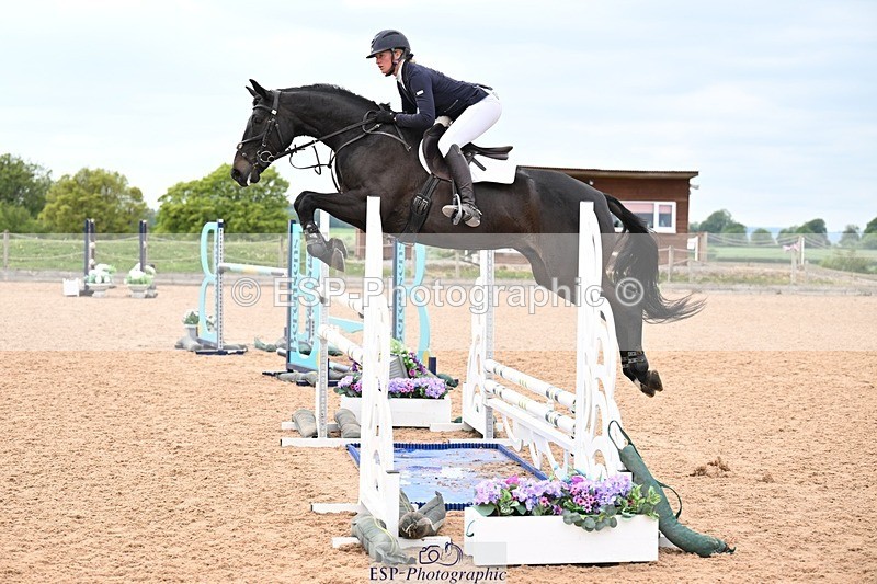 260510-150607-07471 - Cls 41 Snr Foxhunter