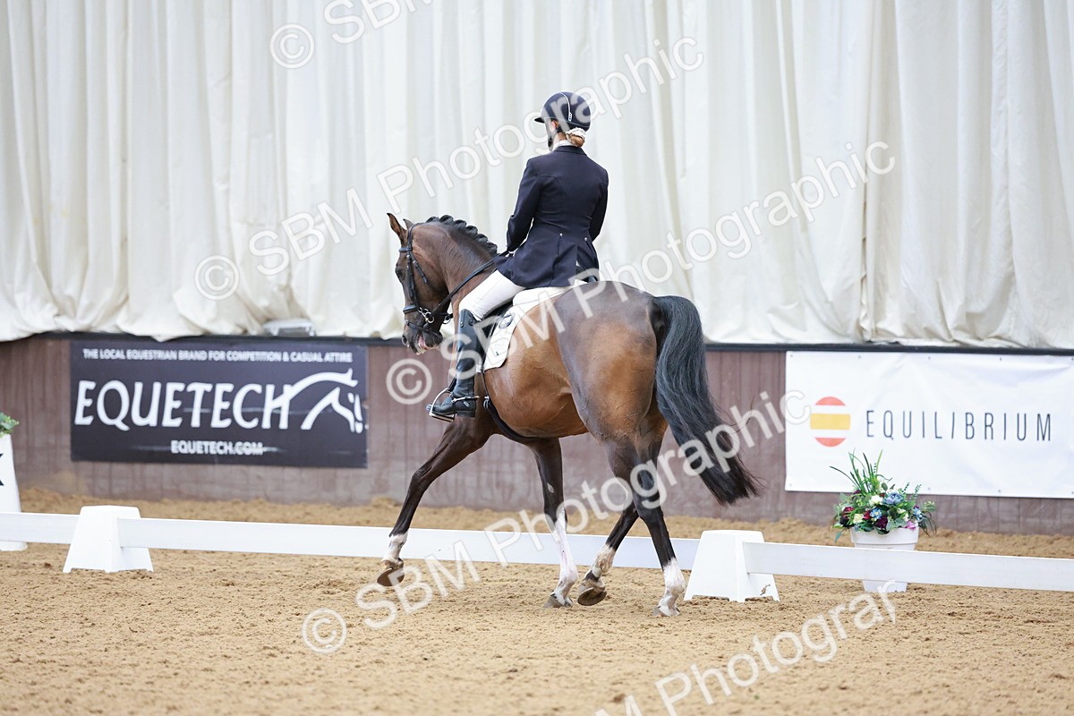 SBM_005941 - Class 3 - Medium 6 - 14.40-15.52