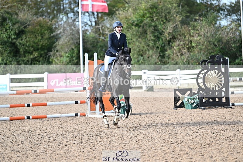 241004A-103141-01194 - Fri 07 Snr Brit Nov & 90cm Open