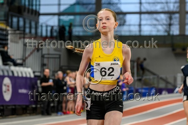 CombiMast25-917413 - Track Female Set Two