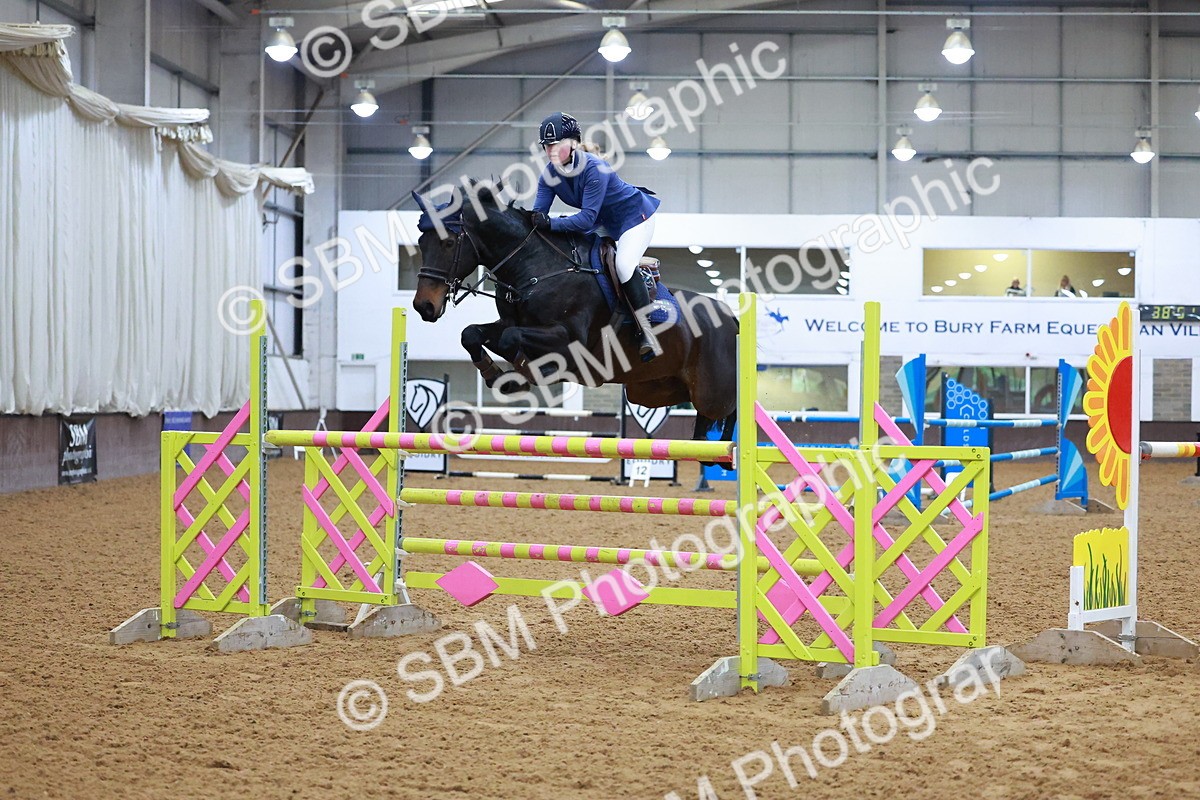 SBM_002003 - Class 5 - Senior Foxhunter 1.20m
