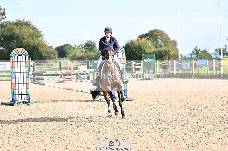 251001-151619-00555 - Cls 6 Foxhunter and 1.20m Open