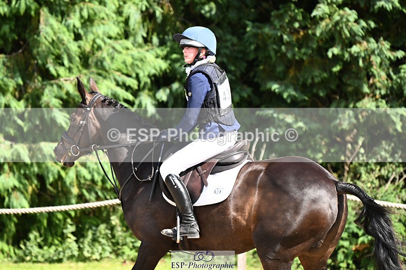 240824X-151333-29629 - 80cm Round 2 14.30 to 15.30