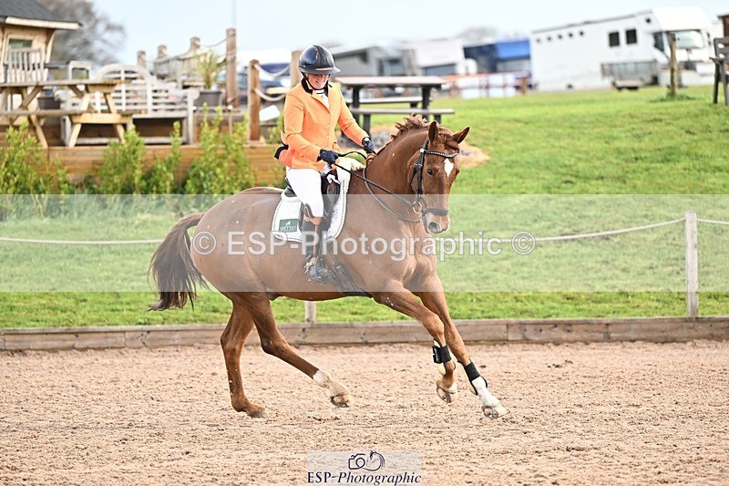 250416-092249-00044 - Cls 1 British Novice and 90cm