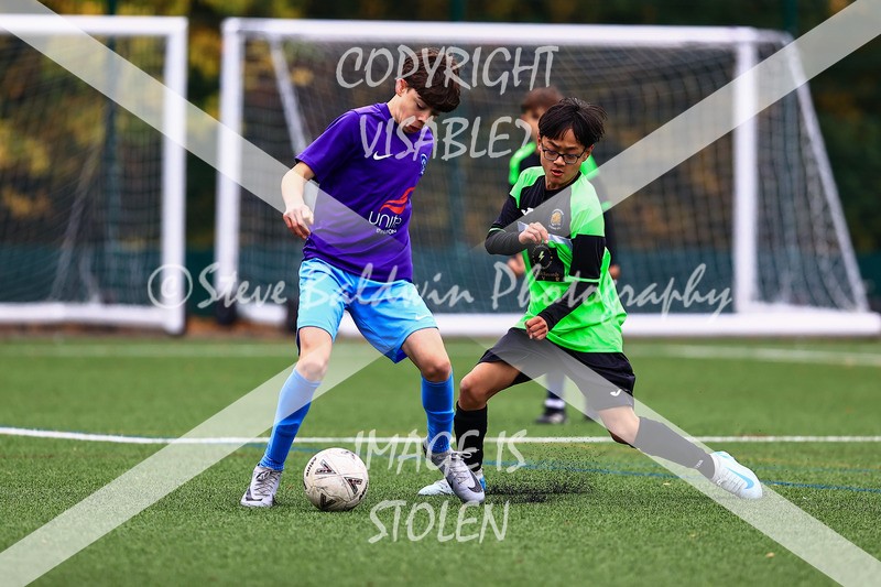 1DX30711 - 2025-10-12 FC Abbey Meads U14 Orange V Kingsdown Lions U14
