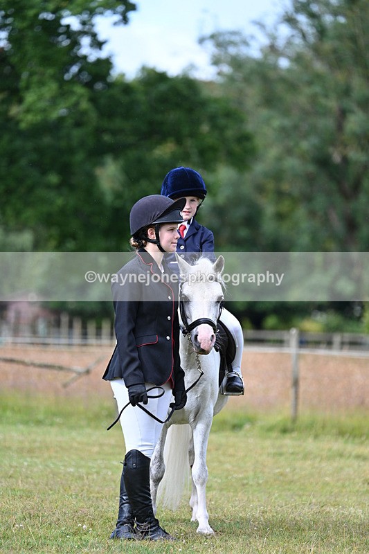 WJ7_4600 - Class 1 Lead Rein Pony