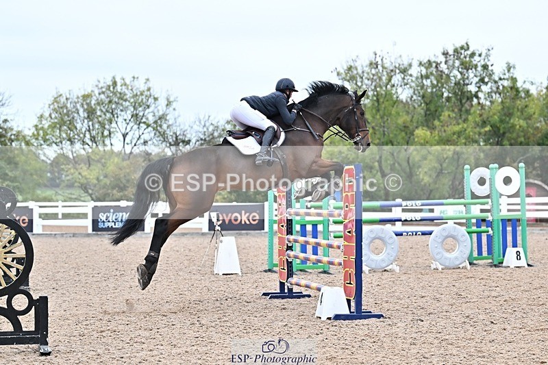 251015-150919-00841 - Cls 6 Foxhunter and 1.20m Open