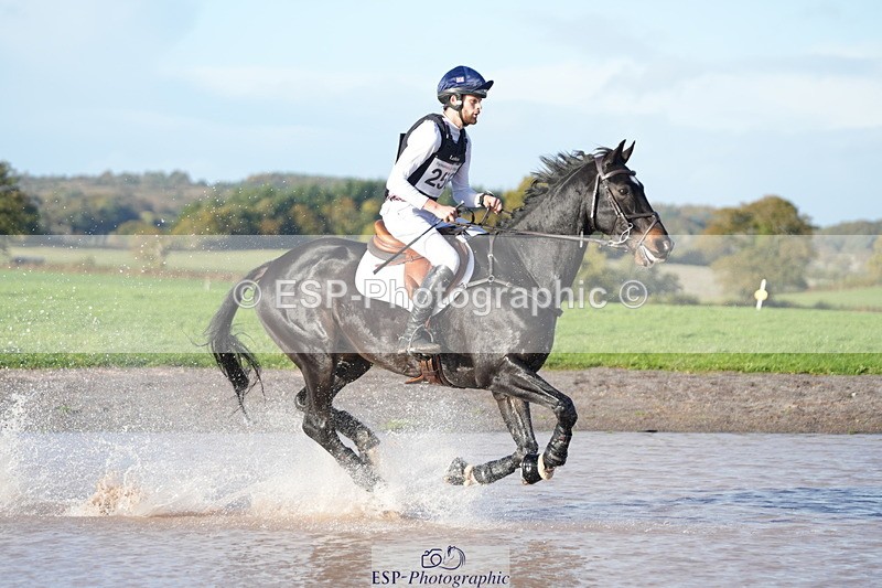 251024A-160349-14687 - C-256-Barnie.Brotherton