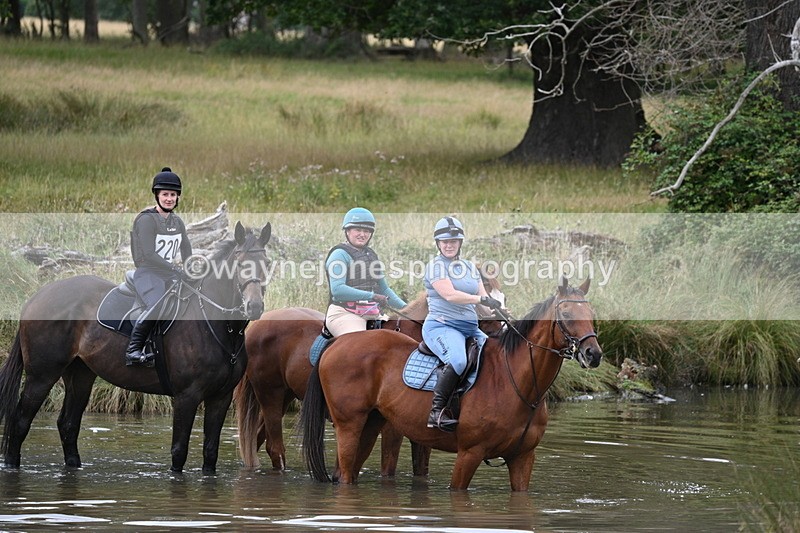 WJ7_3459 - Time at Water 12:15 to 12:50