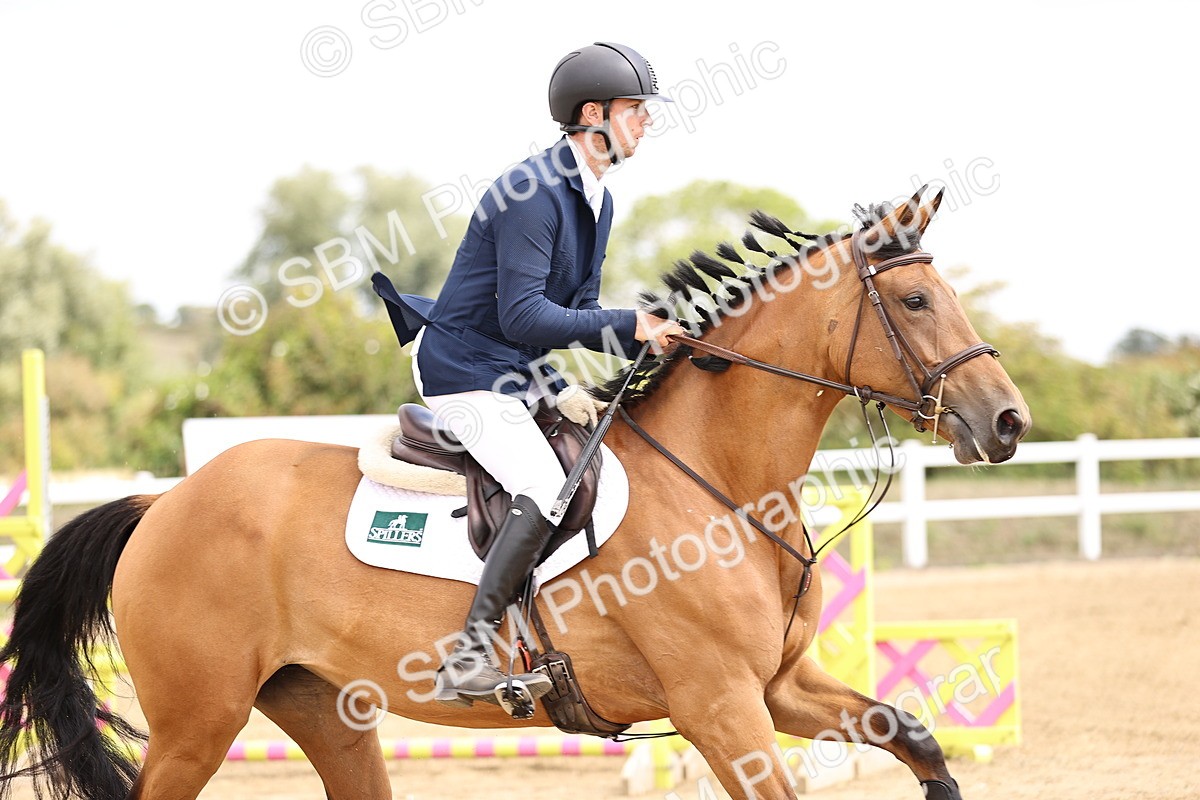 SBM_004136 - Class 3 -  Senior British Novice - 90m Open