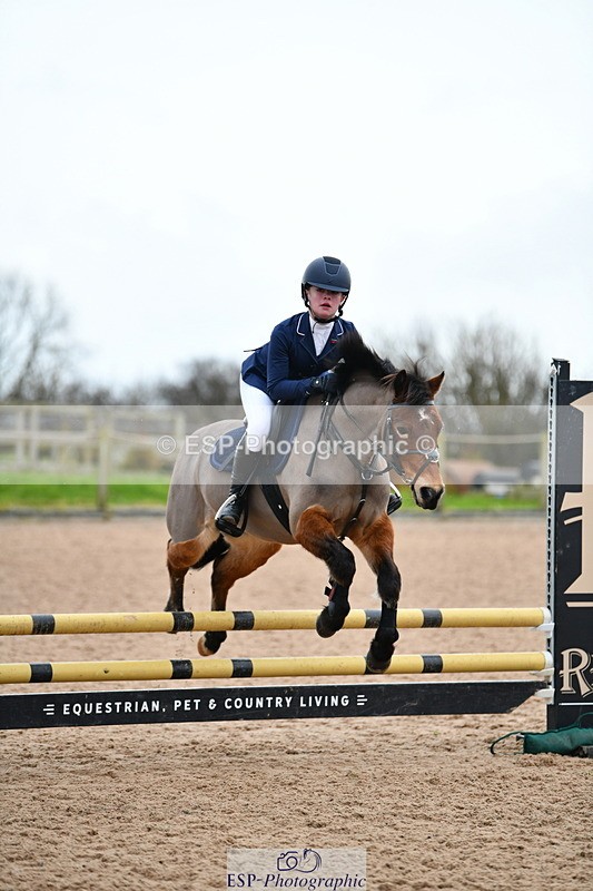 240309A-113536-00500 - Cls 17+18 Club and Schools 70cm