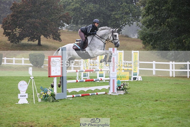 250830A-141945-06952 - Cls 16 Snr Newcomers and 1.10m Open