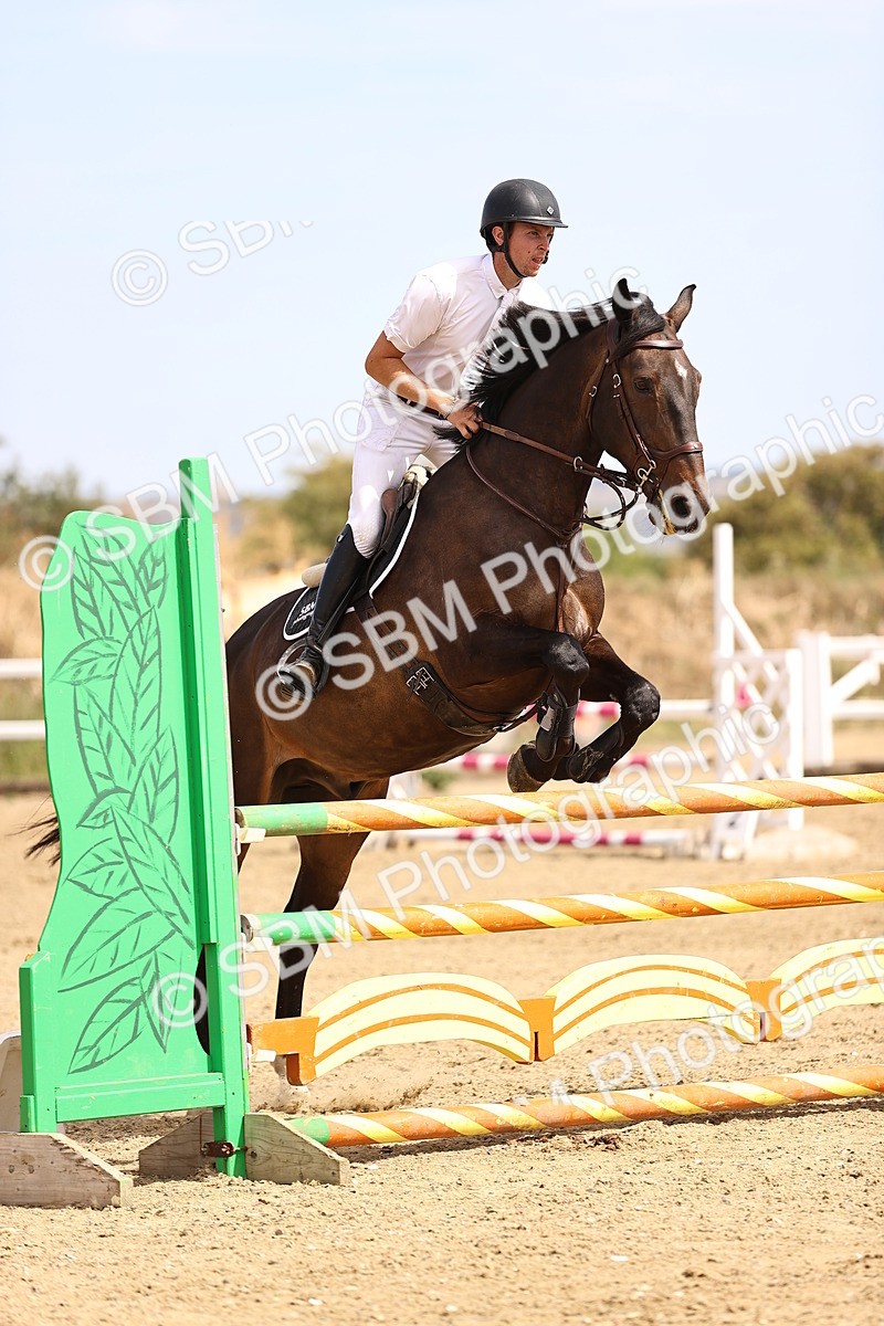 SBM_001255 - Class 4 - Senior Discovery - 1.00m Open