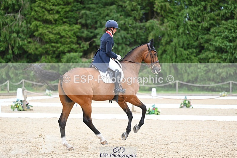 240524-114144-08986 - 520-LONDON_52-Laura_Collett