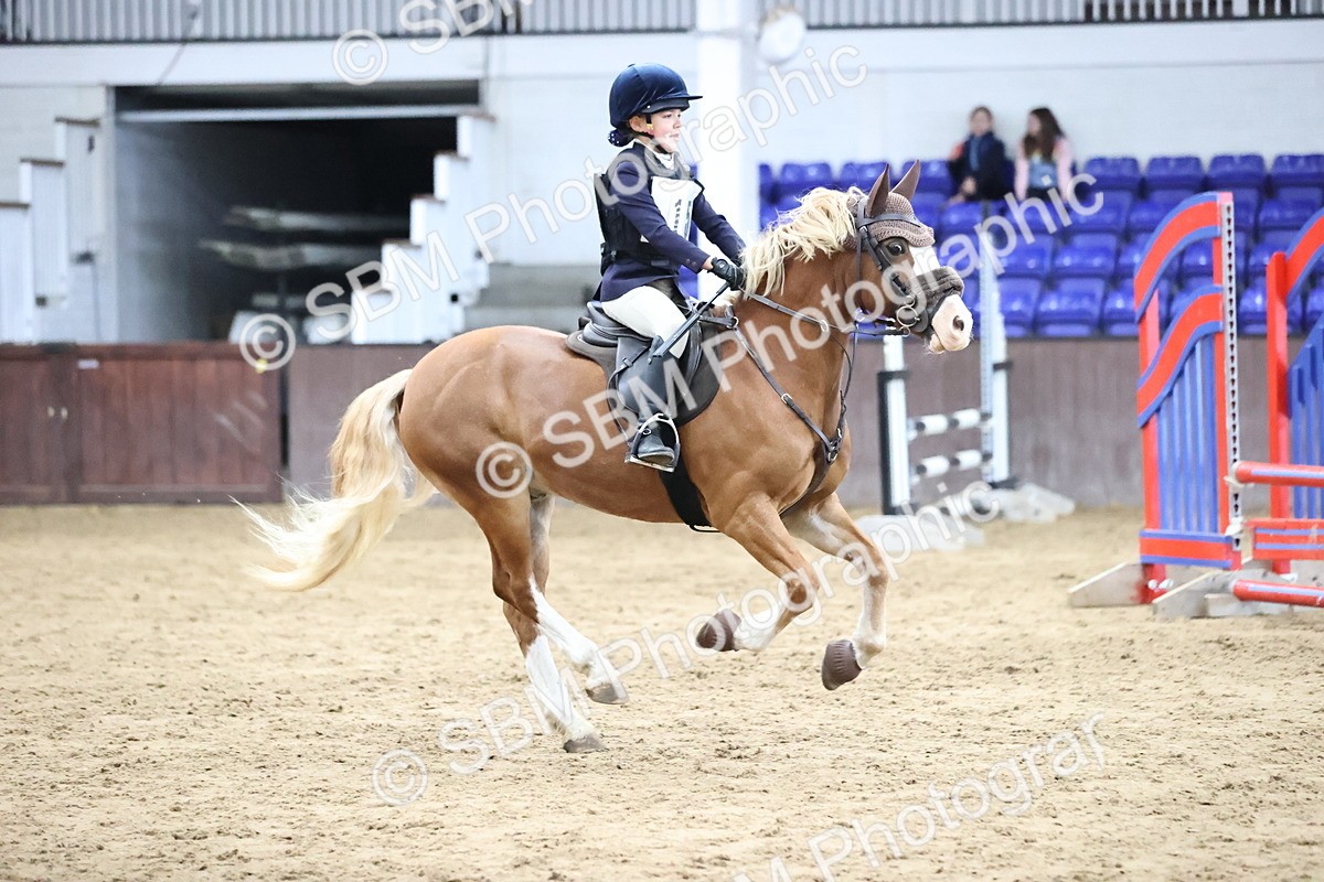 SBM_001738 - Class 5 - Henlow Veterinary Hospital 70cm