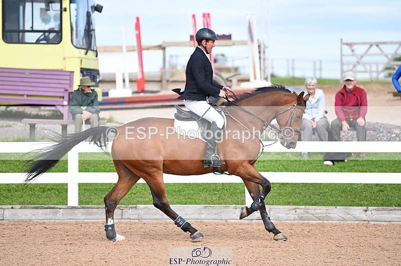 230718A-172952-00318 - 70cm