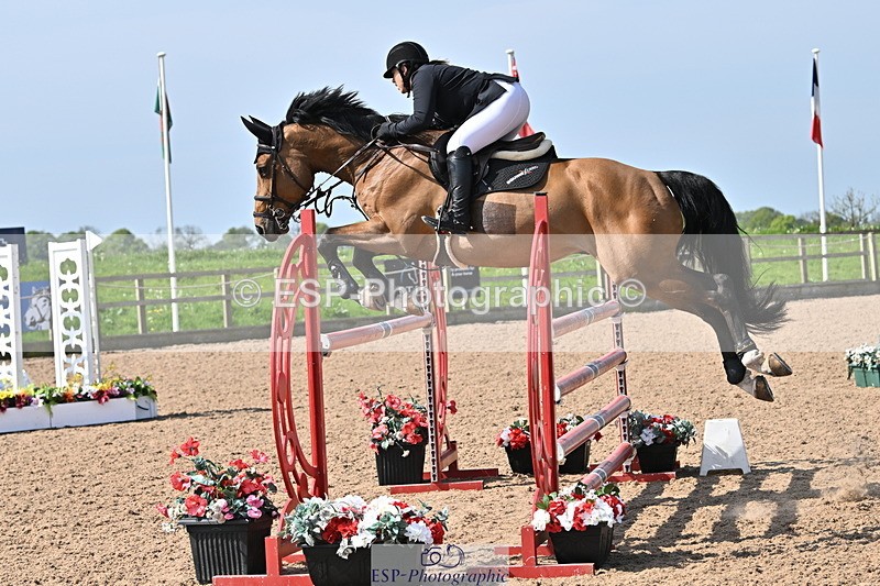 240509A-102210-00842 - Cls 8 Foxhunter