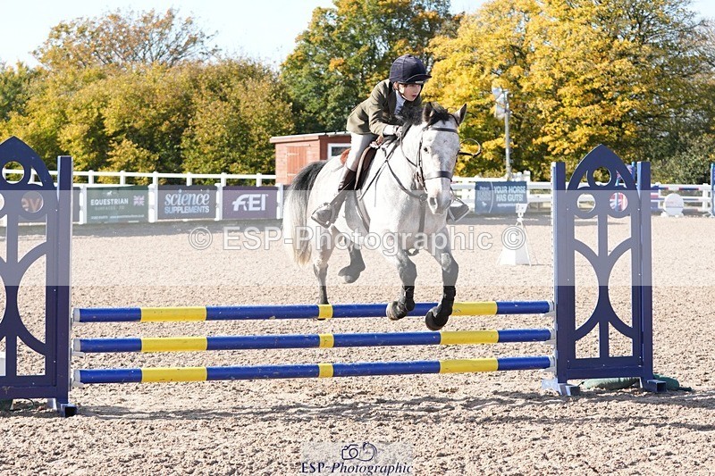 251025-110915-00136 - Cls 5 Pony British Novice and 80cm