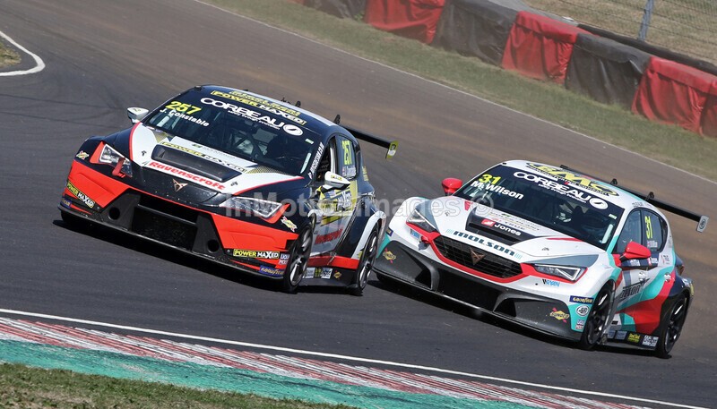  - TCR UK @ Castle Combe