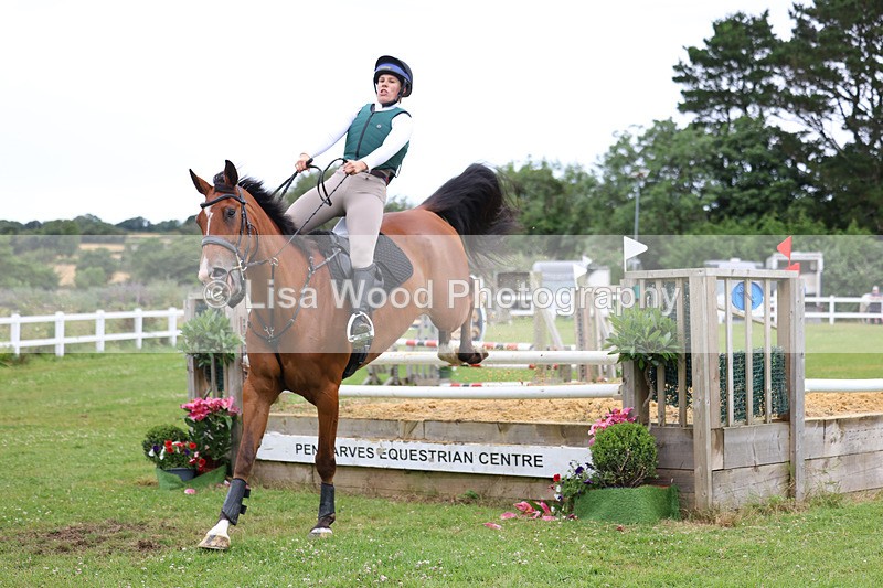 3E7A1863 - Class 5: 80cm open (B)