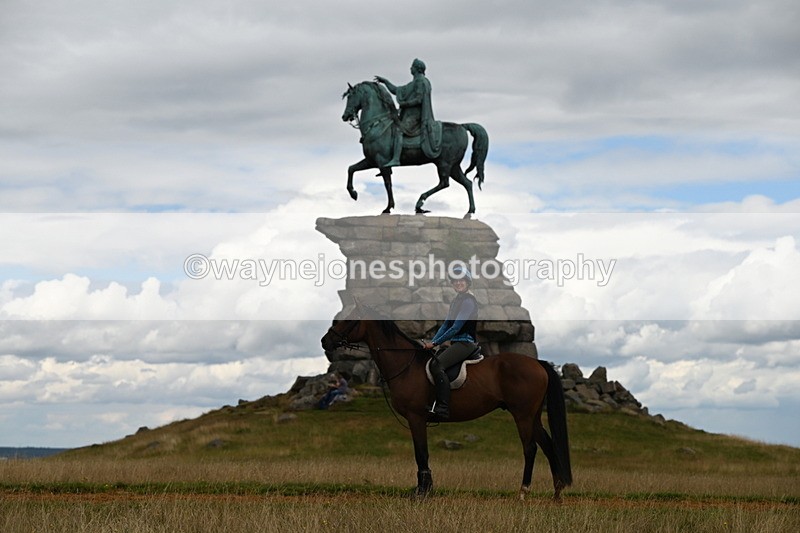DSC_9372 - Time at Statue 14:33 to 15:10