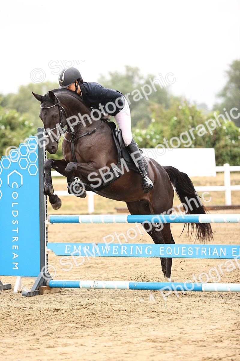 SBM_025141 - Class 9 - Senior British Novice - 90cm