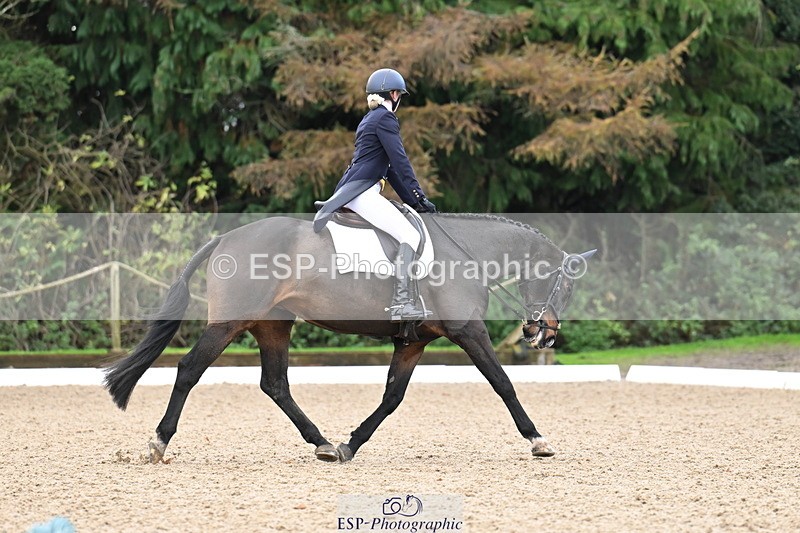 251023A-100657-01432 - B-126-Catherine.Van.Randwyck