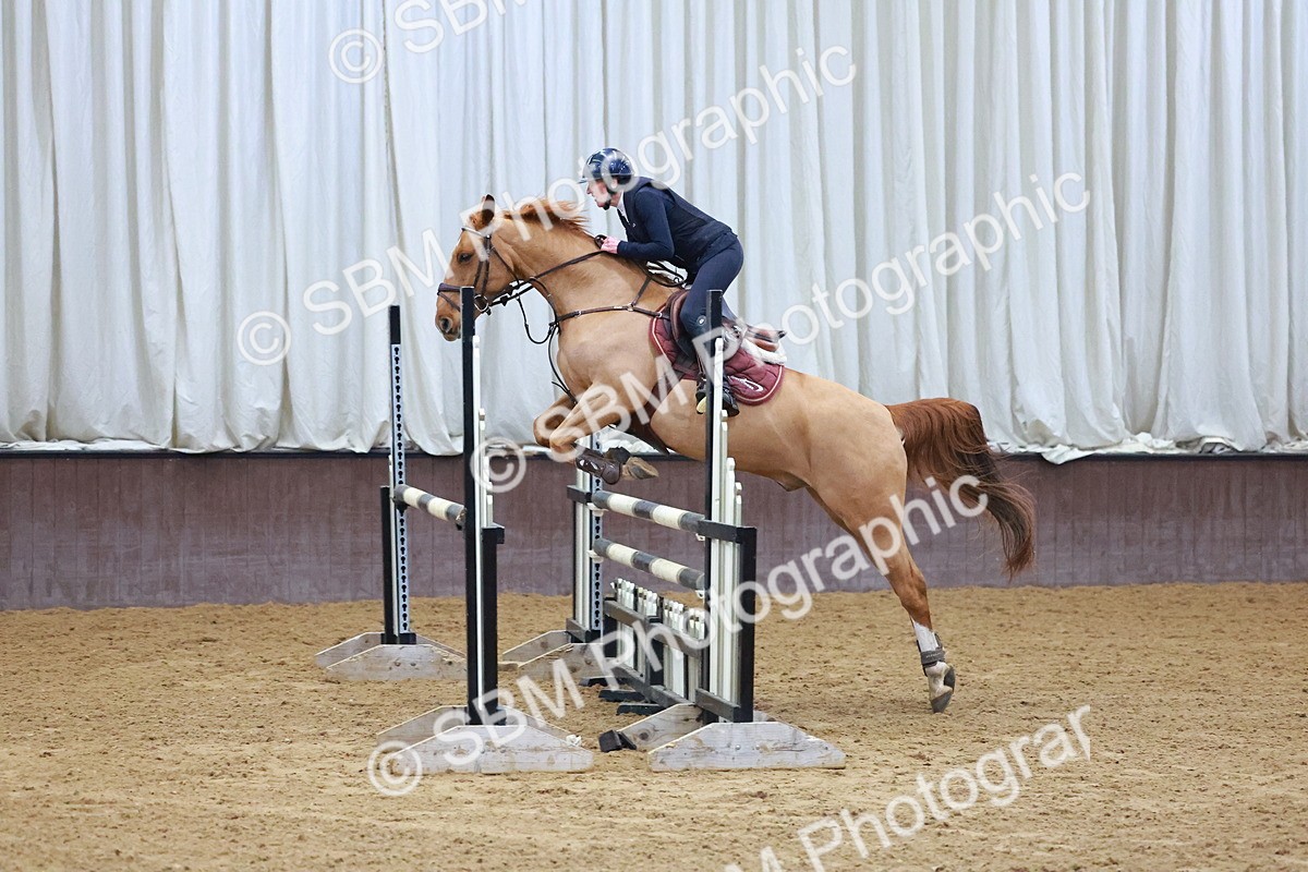 SBM_001214 - Class 4 - Senior Newcomers - 1.10m