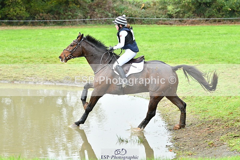 251025A-111043-18672 - E-385-Delilah.Wood