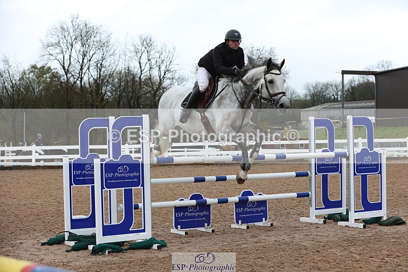 231112A-142924-04837 - Cls 21 Foxhunter & 1.20m Open