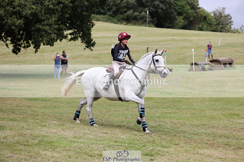 240825X-155758-36366 - 80cm XC 15.30 to 16.30