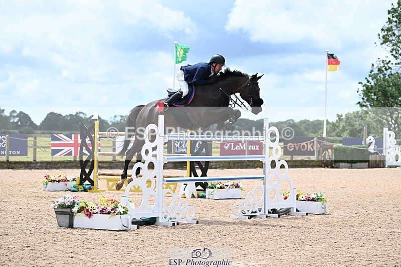 250720-131613-19829 - Cls 8, 3 star Big Tour Start til Break