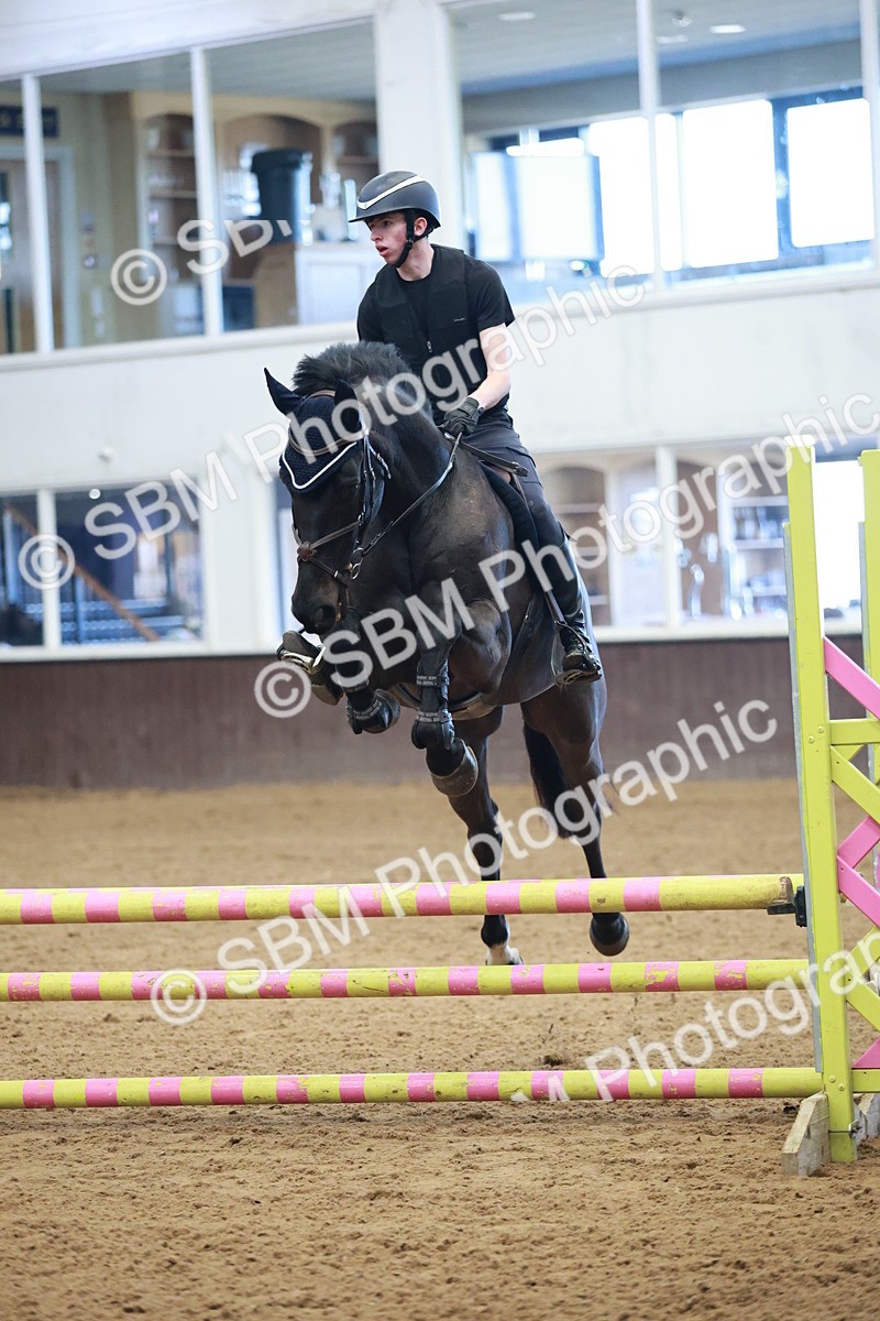 SBM_000100 - Class 1 - Clear Round