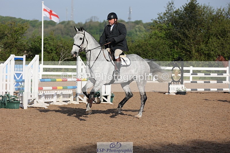 240510A-081524-04147 - Cls 13 British Novice and 90cm Open