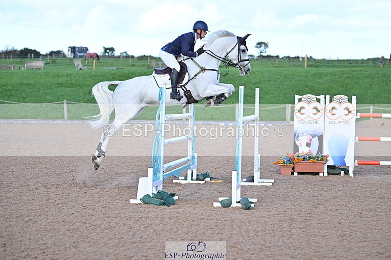 231014A-182231-06583 - Cls 21 National 1.30 & 1.40m Open