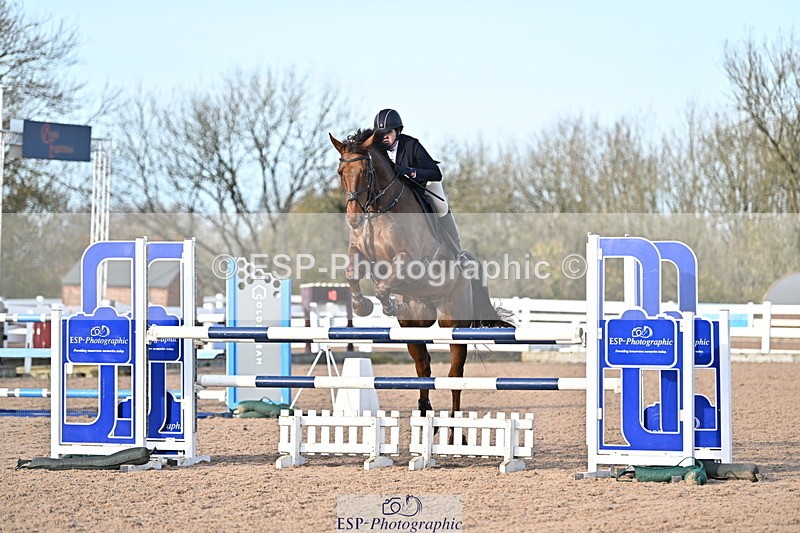 241113A-140422-00786 - Cls 05A&B Snr Fox & 1.20m Open