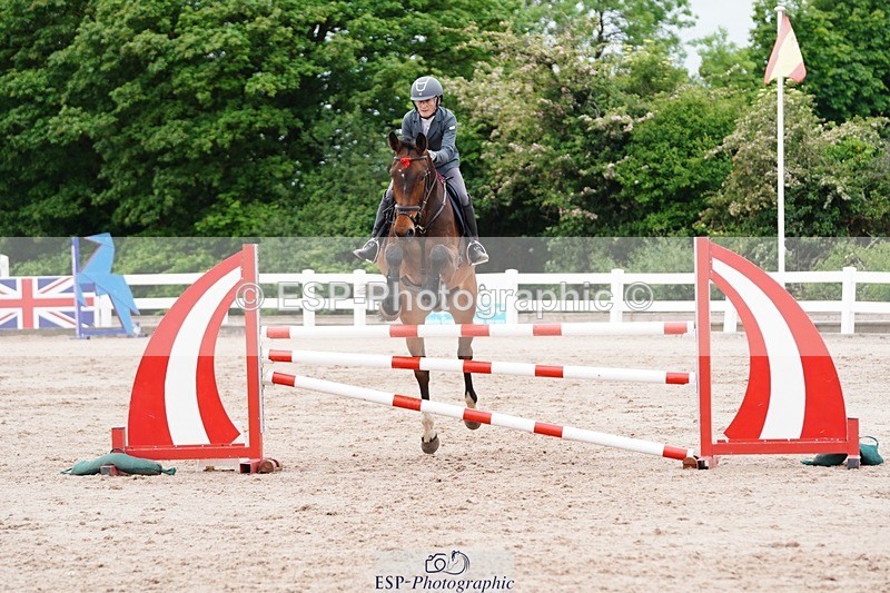 250524-112110-06372 - Cls 21 A&B Snr Disco & 1.00m Open