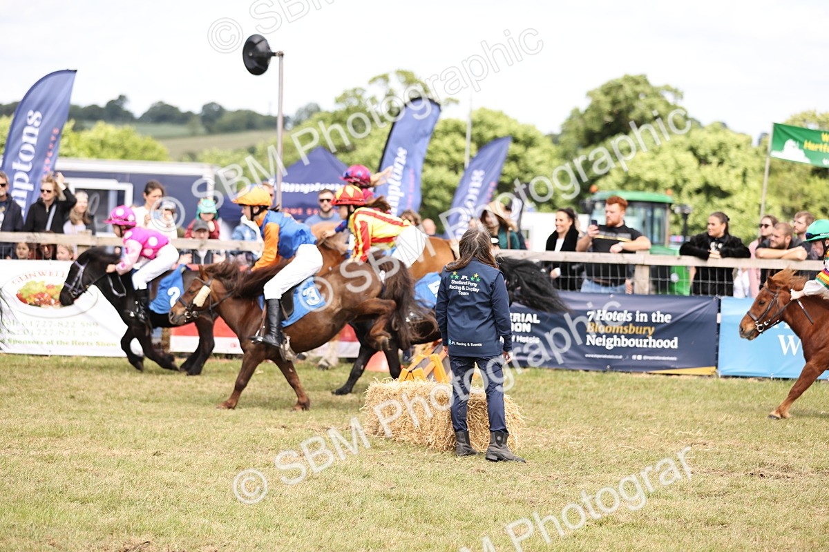 SBM_16449 - Dinky Derby