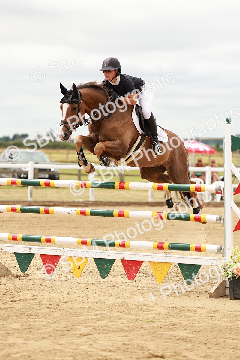 SBM_017512 - Class 21 - Senior Newcomers Championship 2d Rd