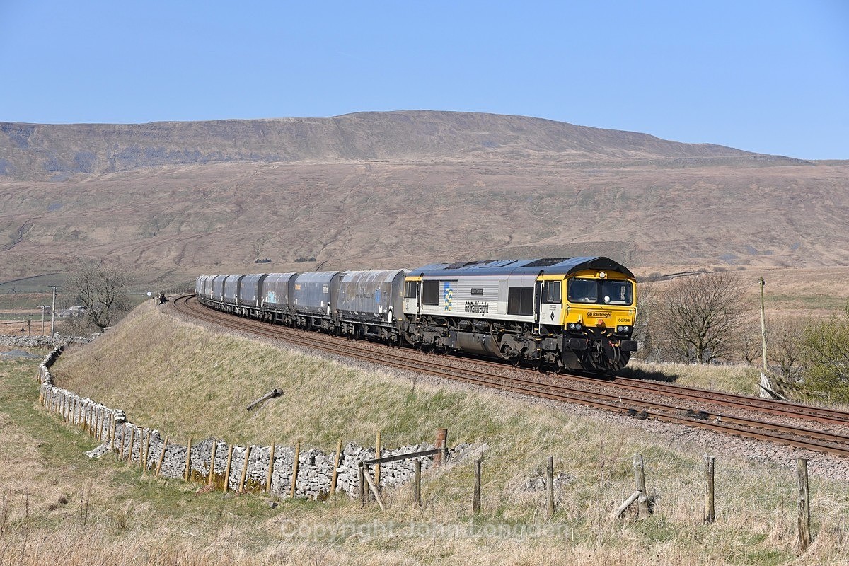 JL - 10.4.25 66794 6M38 Arcow - Bredbury, Ribblehead - Latest shots