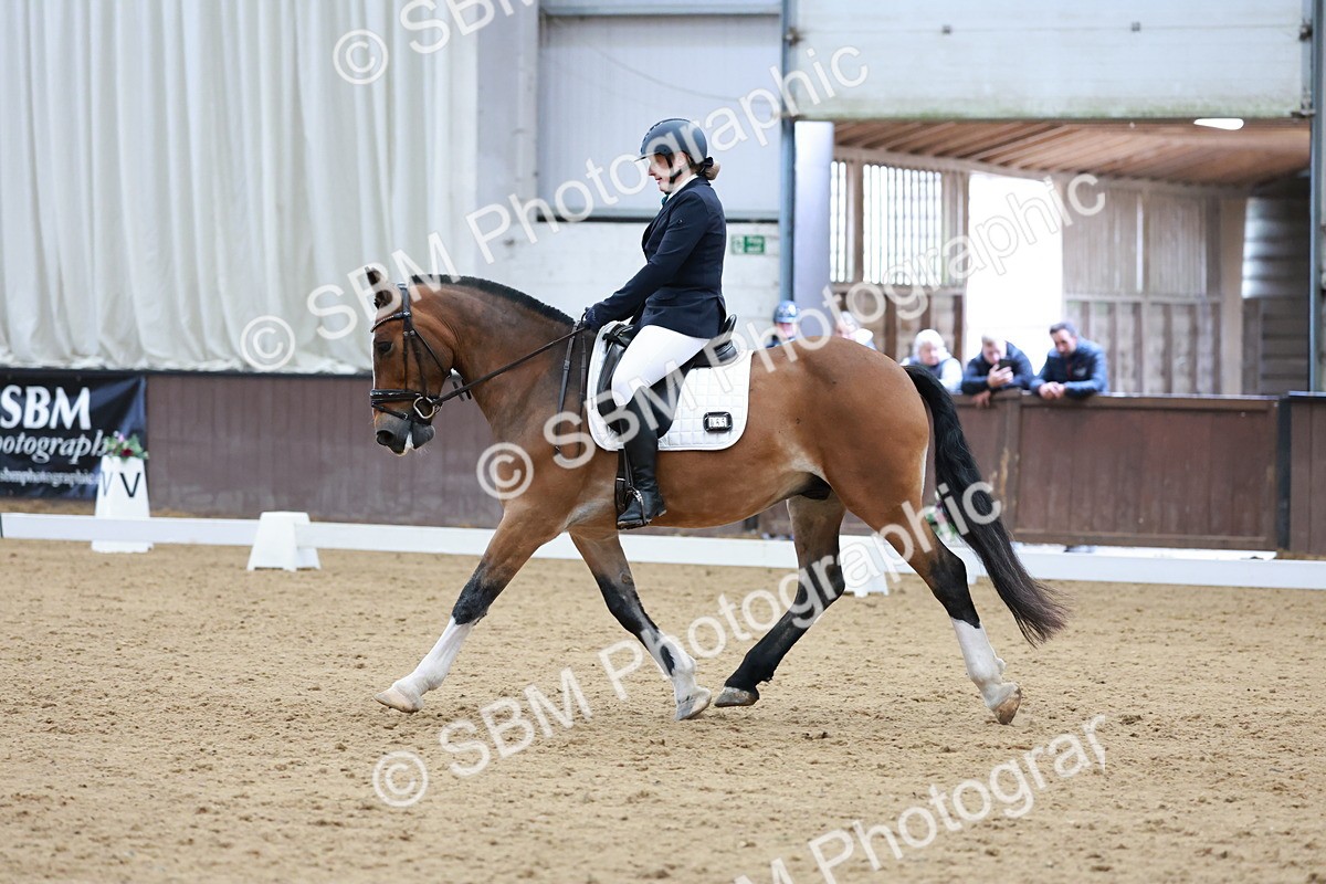 SBM_009027 - Class 6b - Novice 6 - 11.02-12.19